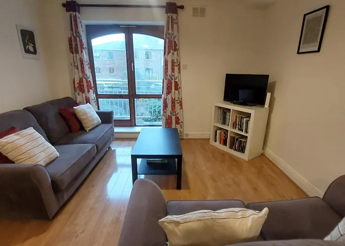 Nestled Away 2bd - 500mtrs To Guinness Storehouse דבלין